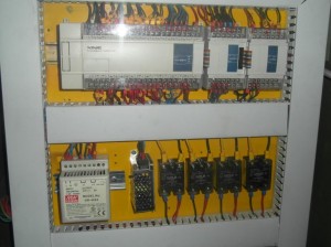 تابلو برق تزریق بادیPLC